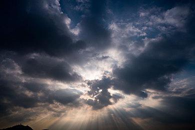 日式角色扮演《光之童话》4月28日登陆NS 获特别好评